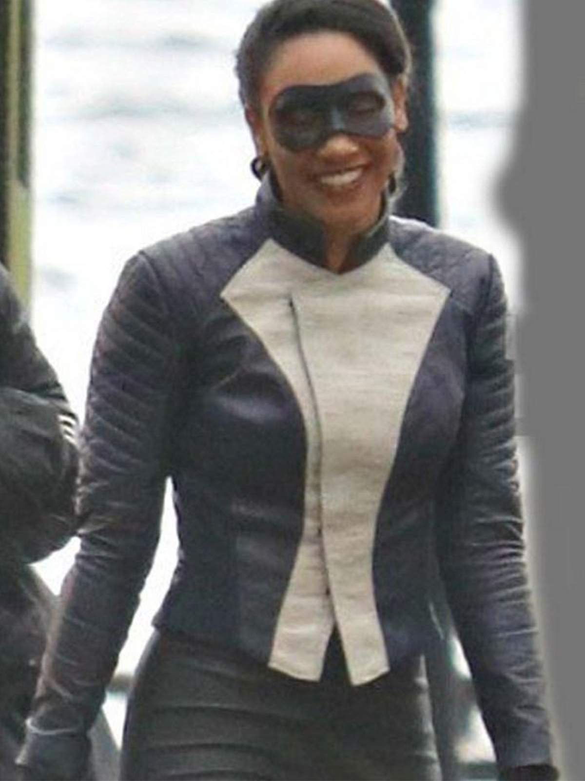 Candice-Patton-Flash-Season-Leather-Jacket.jpg
