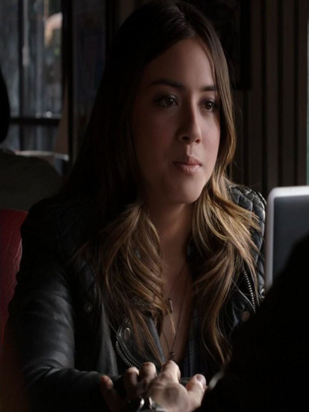 Chloe-Bennet-Agents-Of-Shield-Jacket.jpg