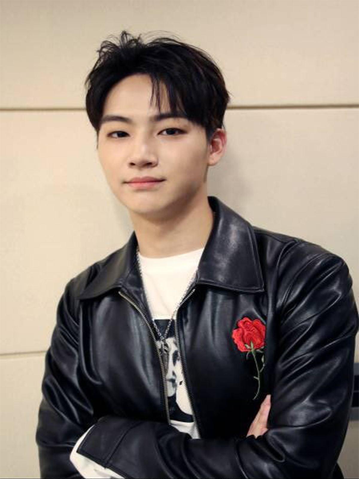 Jaebum Wearing 17SS Red Rose Jacket